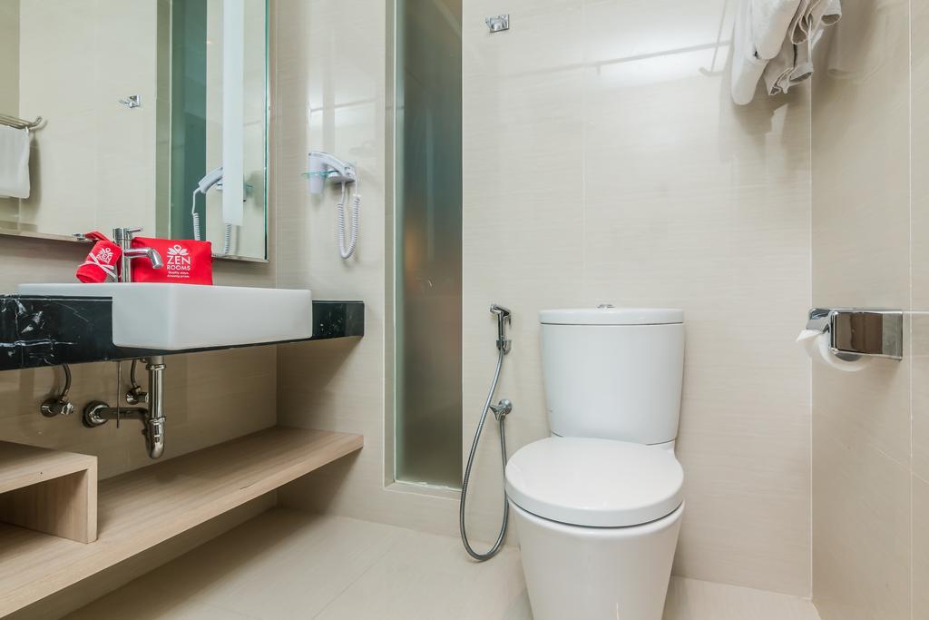 Zen Rooms Kuta Kubu Anyar 1 Bagian luar foto
