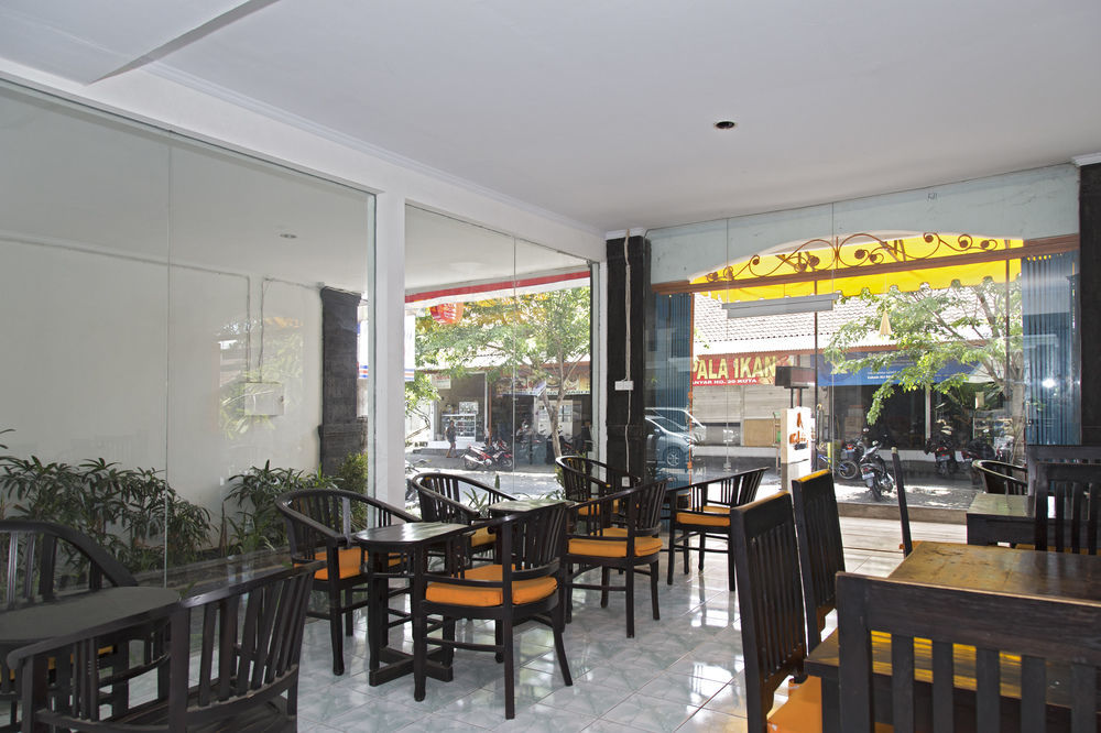 Zen Rooms Kuta Kubu Anyar 1 Bagian luar foto